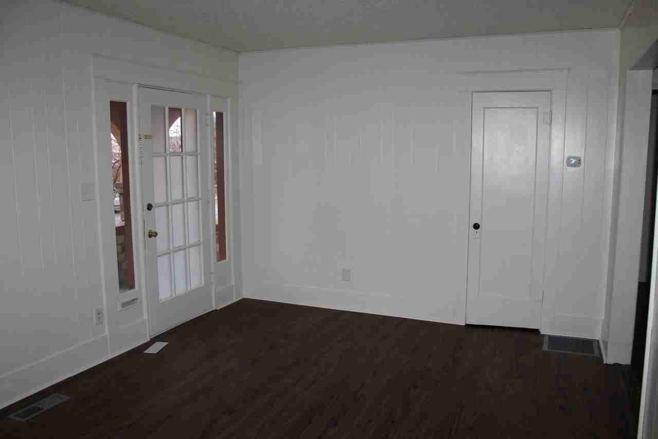 1835 Melrose St - Photo 3 of 20