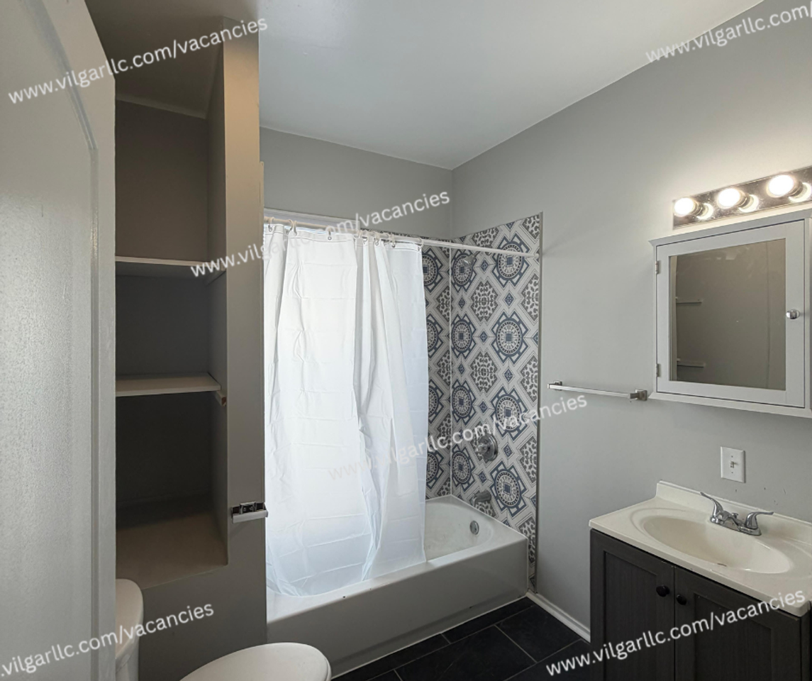 4754 Hickory Ave - Photo 7 of 22