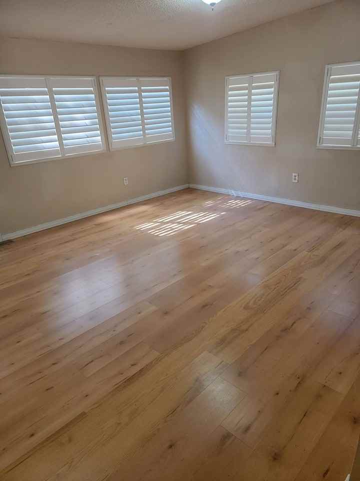 4075 E Lake Park Dr - Photo 2 of 10