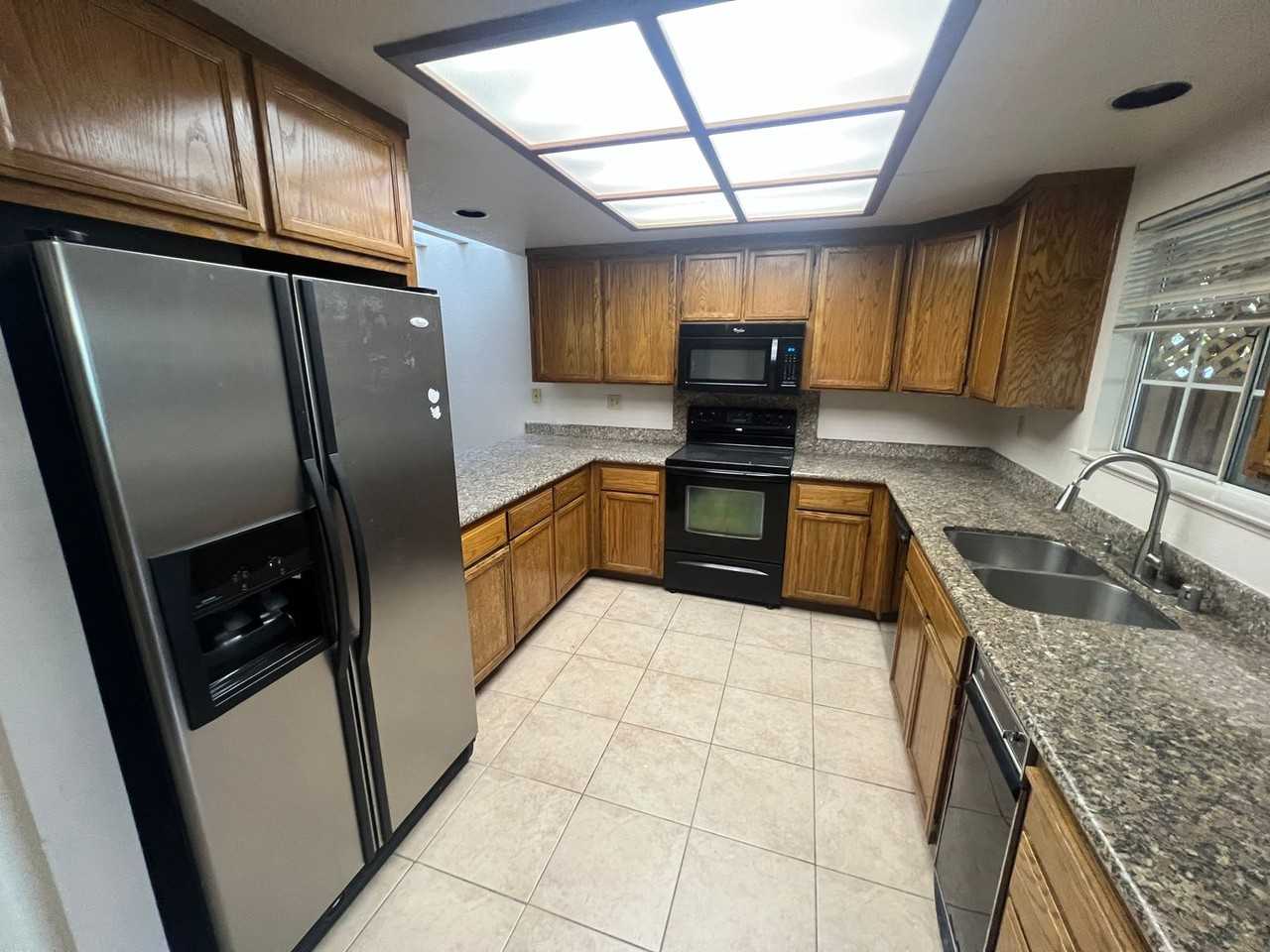 705 Tiana Lane - Photo 7 of 16