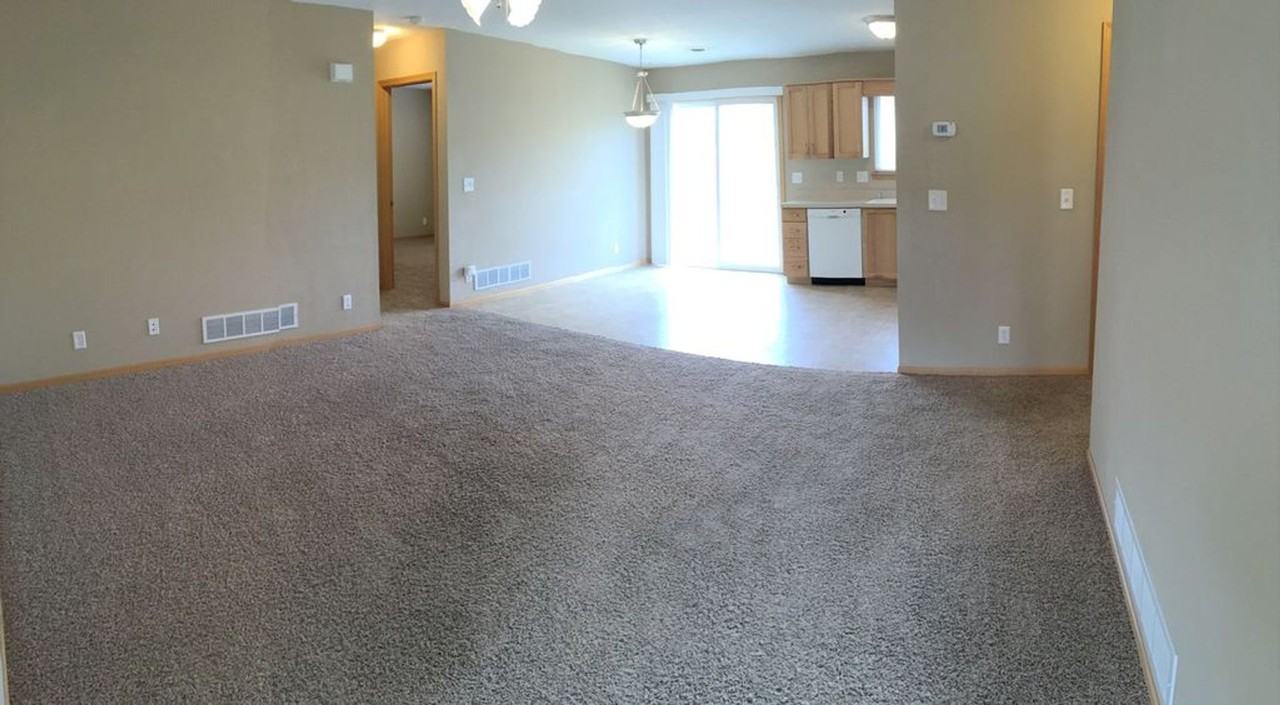 511 Stonedale Drive - Photo 3 of 17