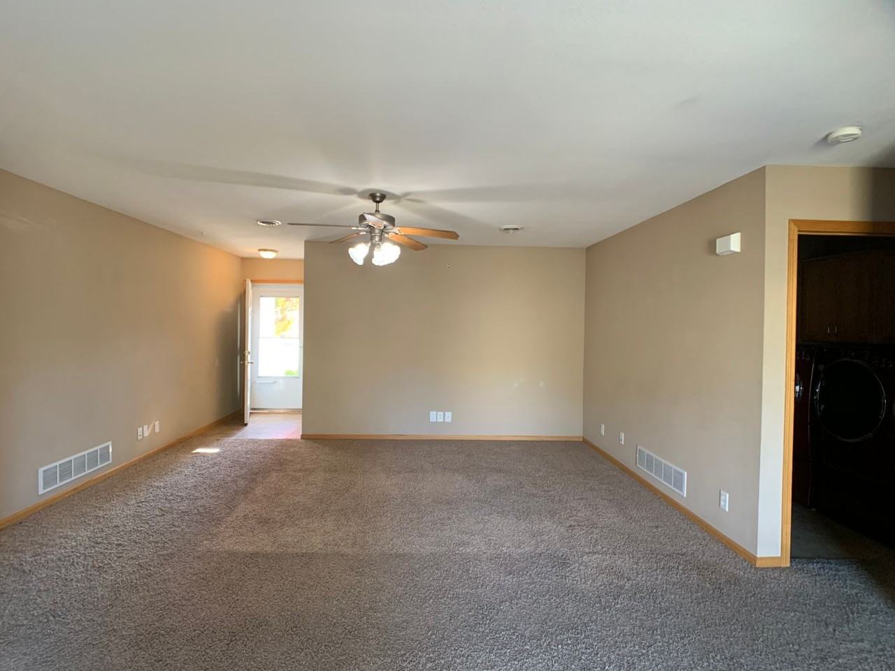 511 Stonedale Drive - Photo 6 of 17