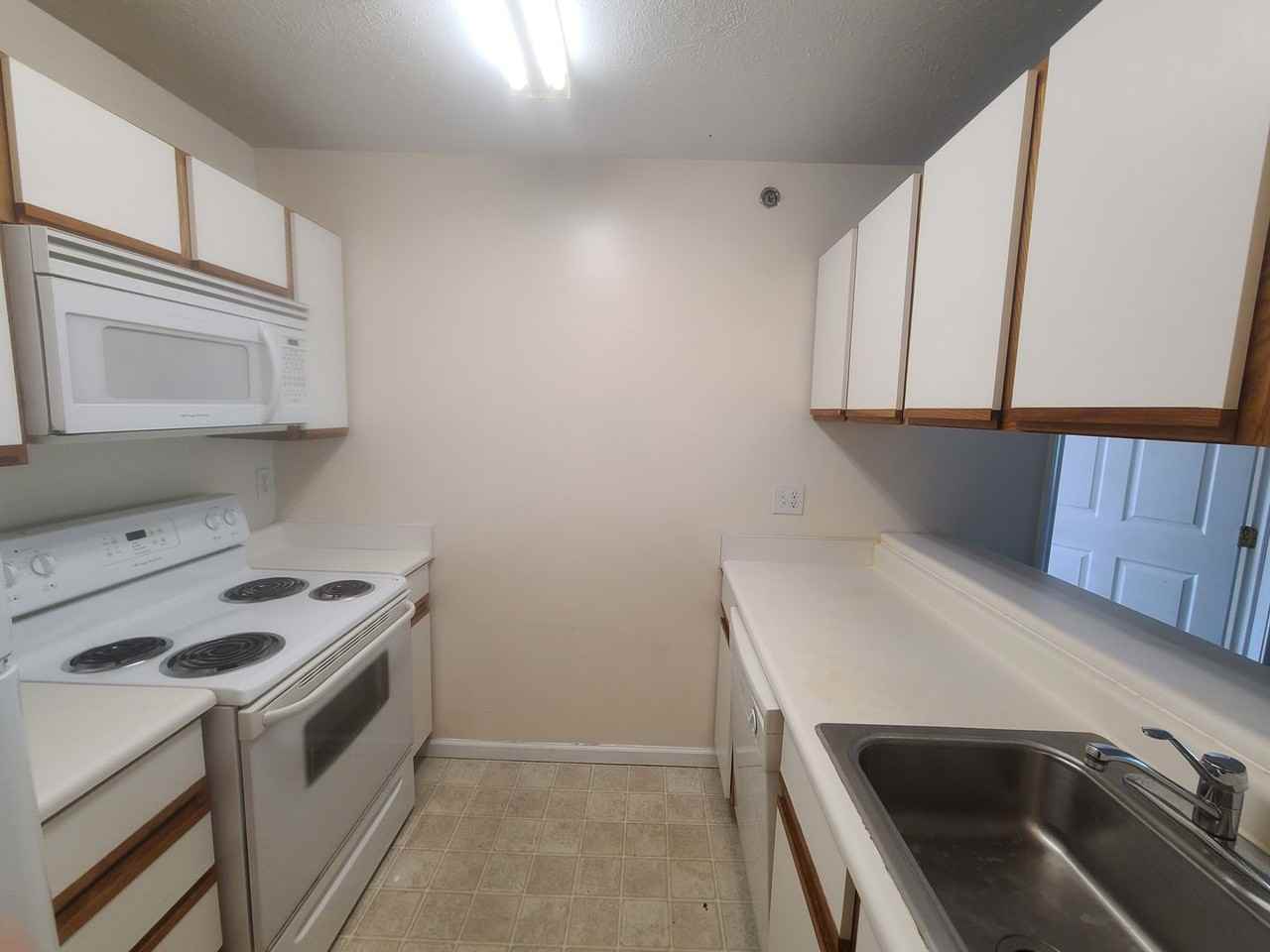 3311 University Commons Drive - Photo 7 of 16