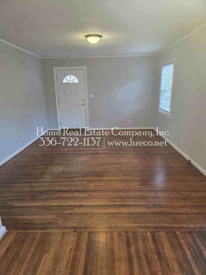 2618 Philip Street - Photo 4 of 13