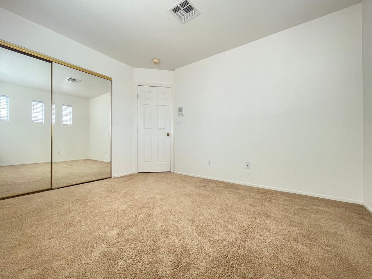 70 Belle La Blanc Avenue - Photo 2 of 27
