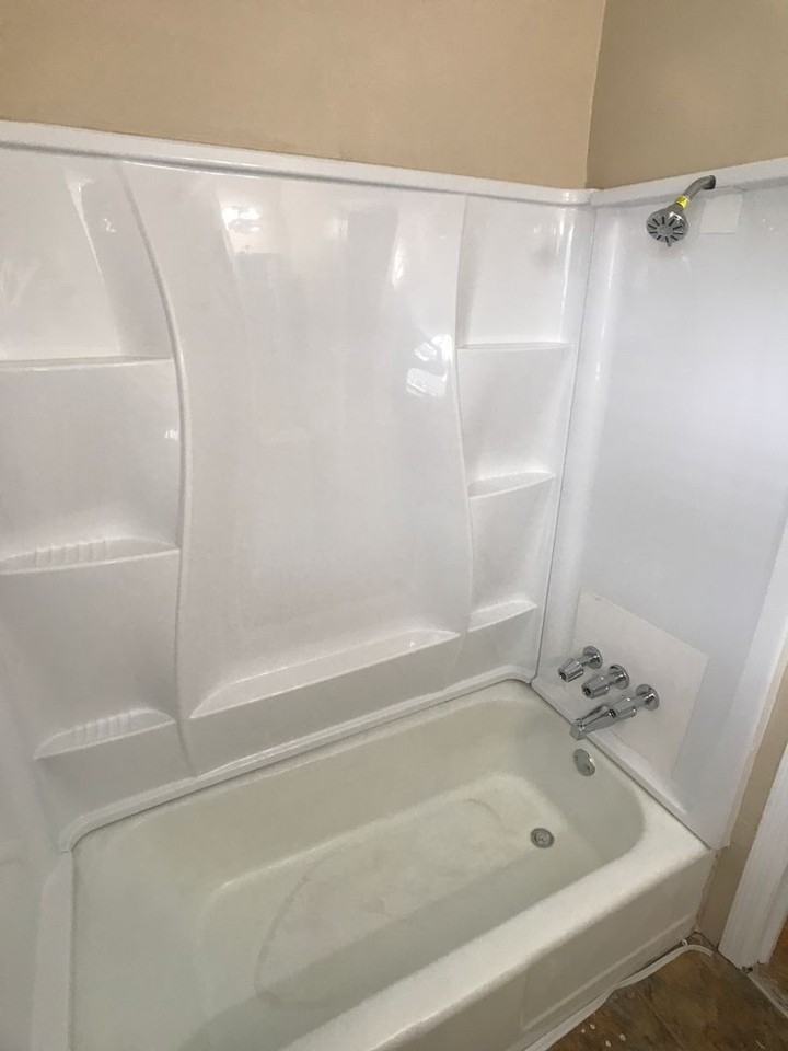 1122 1/2 E 37th St - Photo 7 of 7