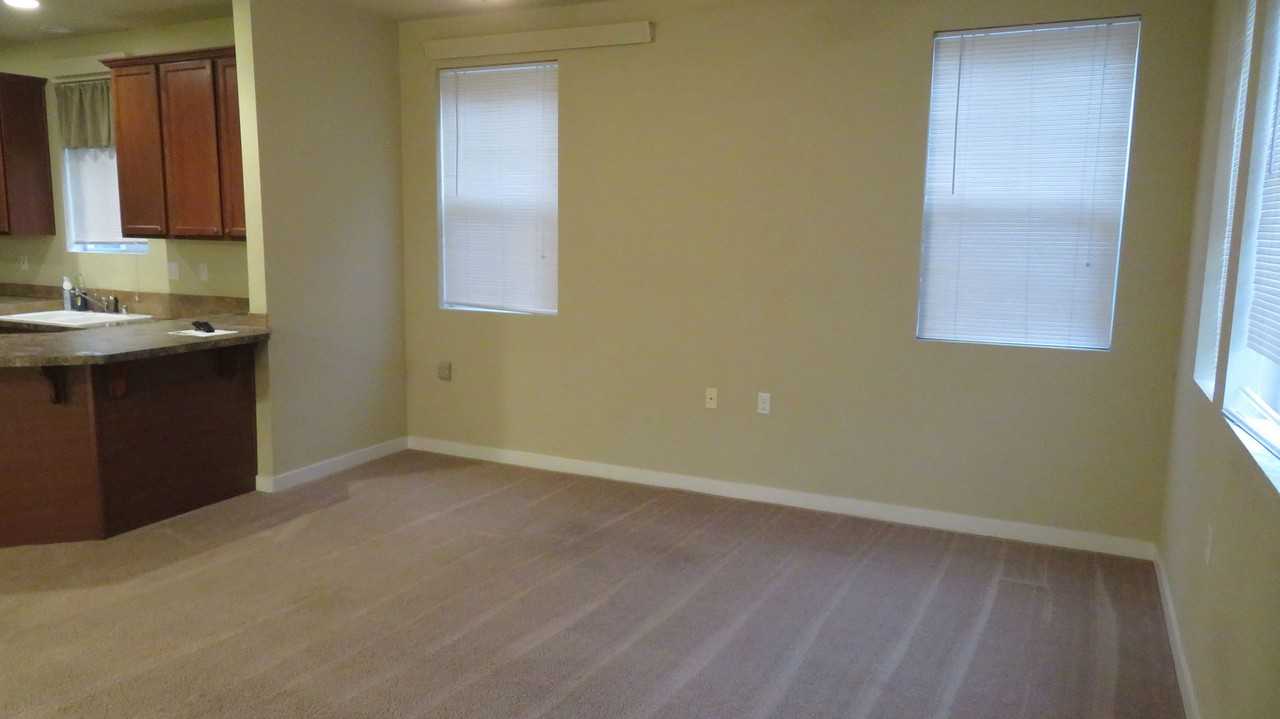 1613 Burnside Place - Photo 2 of 7