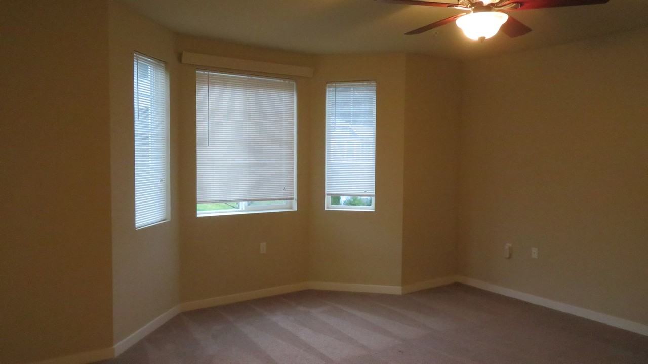 1613 Burnside Place - Photo 5 of 7