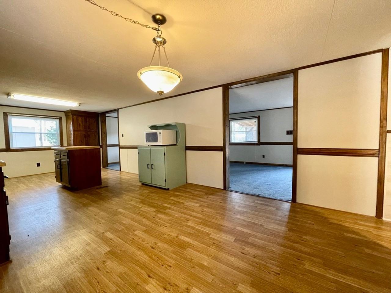 14341 Wells Lane - Photo 3 of 37