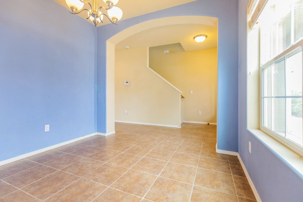 244 Dublin - Photo 6 of 41