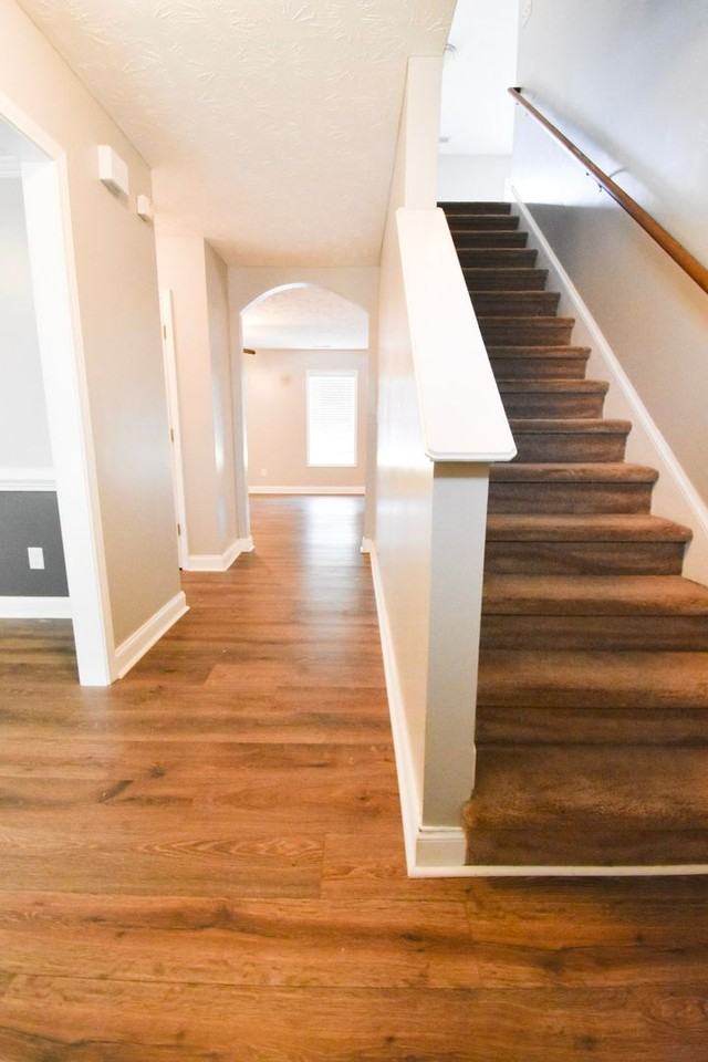 131 Flag Drive - Photo 3 of 37