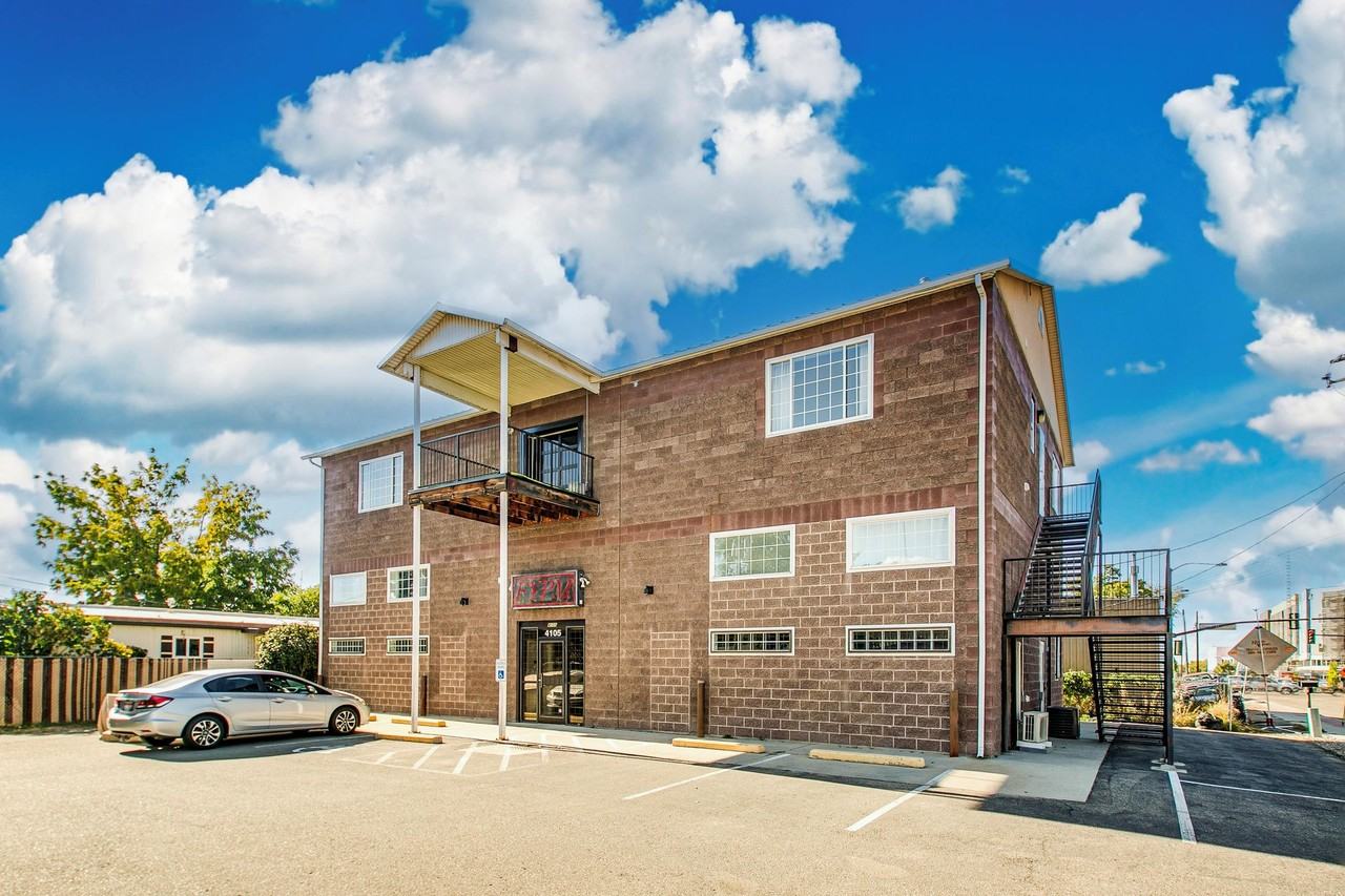 4105 North Adams Street - Photo 5 of 22