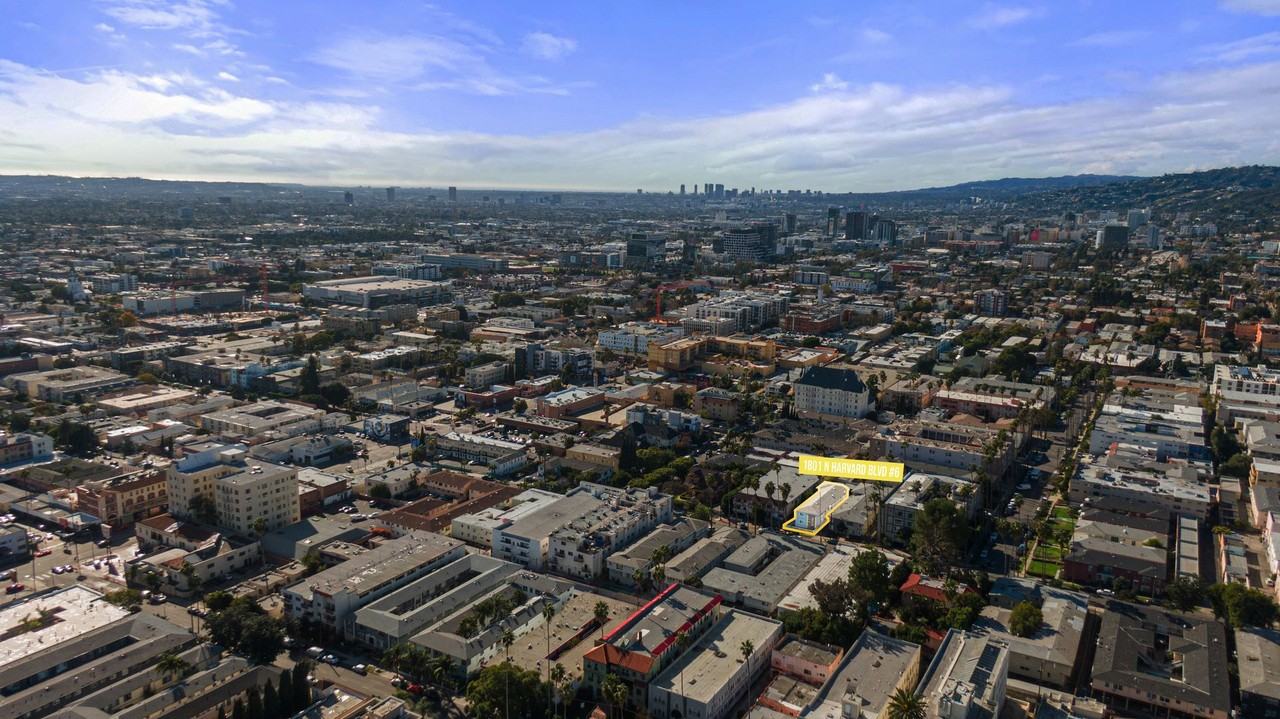 1801 N. Harvard Blvd - Photo 3 of 6