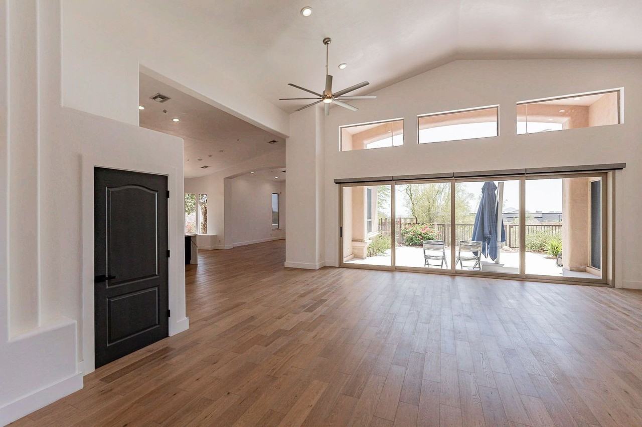 13607 Geronimo Road - Photo 6 of 50