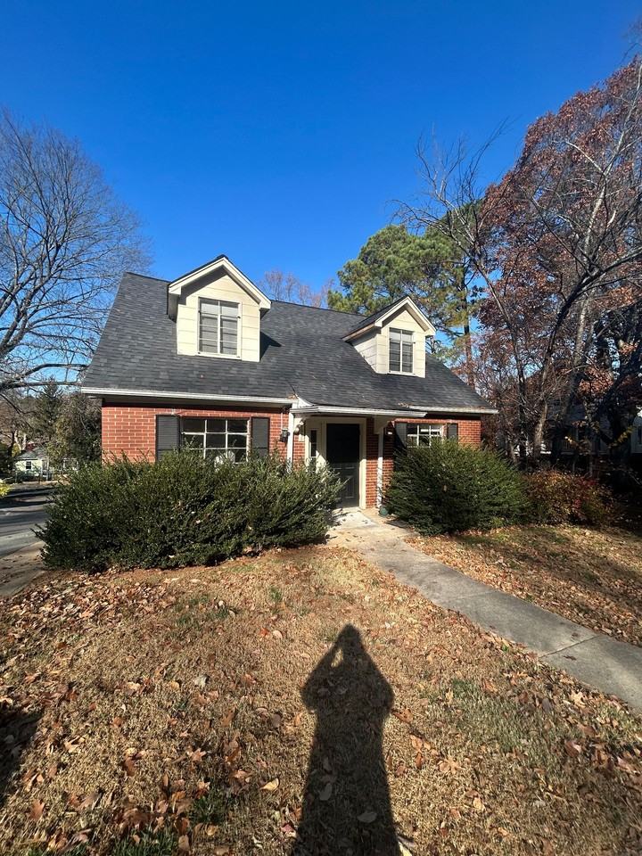 1015 Carolina Ave - Photo 2 of 2