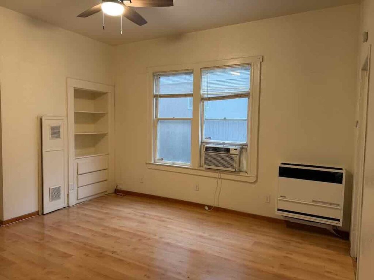 1823 T Street - Photo 7 of 13