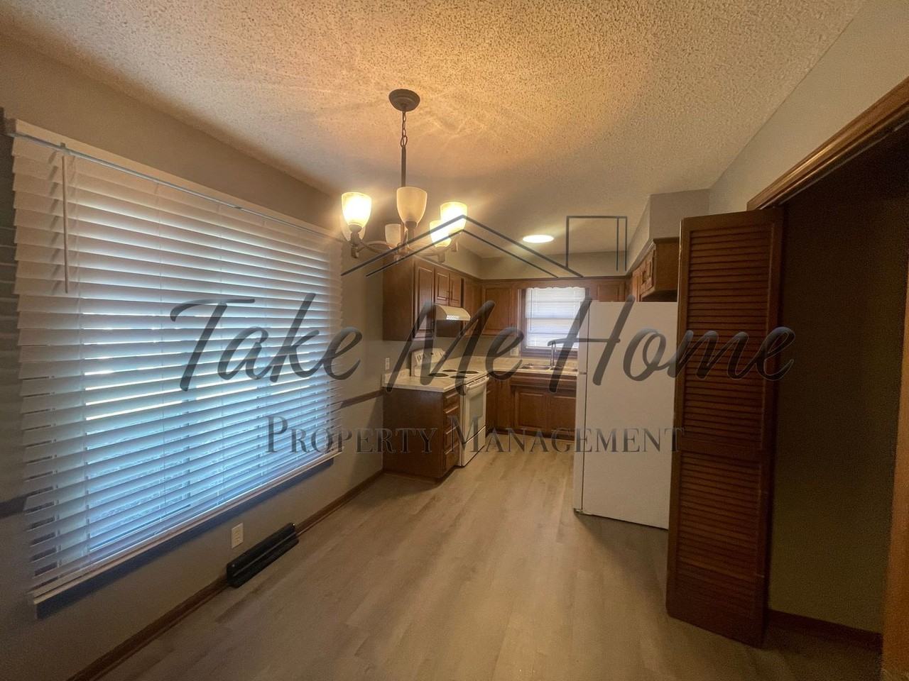 1452 E Camino Alto St - Photo 4 of 12