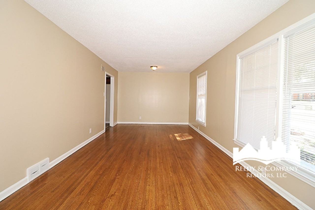 2010 Tammwood Dr - Photo 6 of 27