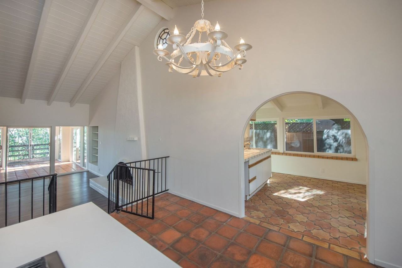 404 South Mohler Drive - Photo 7 of 49