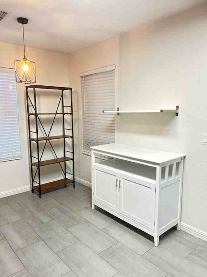 959 Arabian Drive - Photo 3 of 42