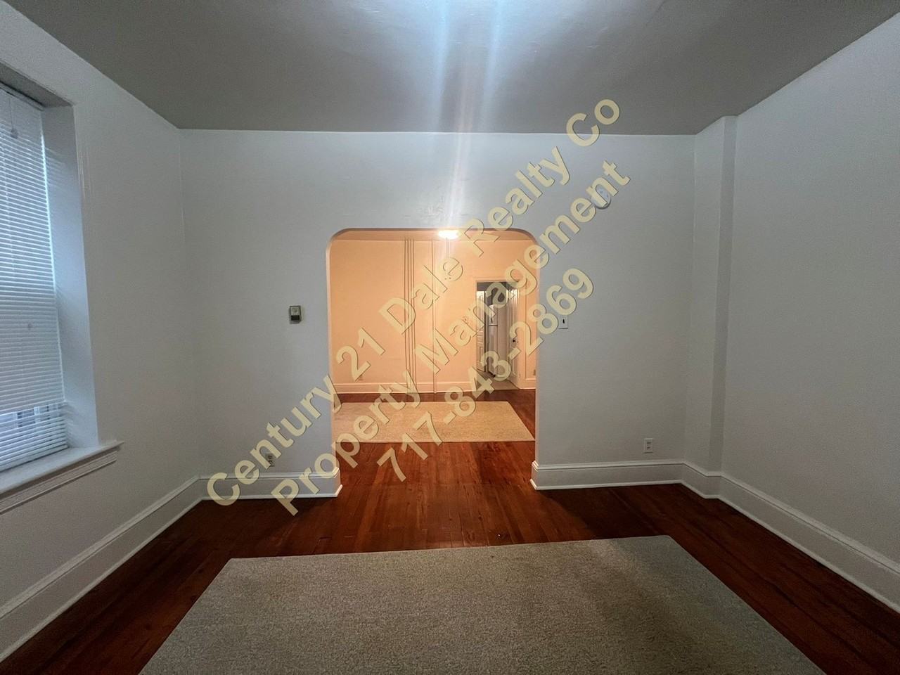 362 West Broadway - Photo 7 of 17