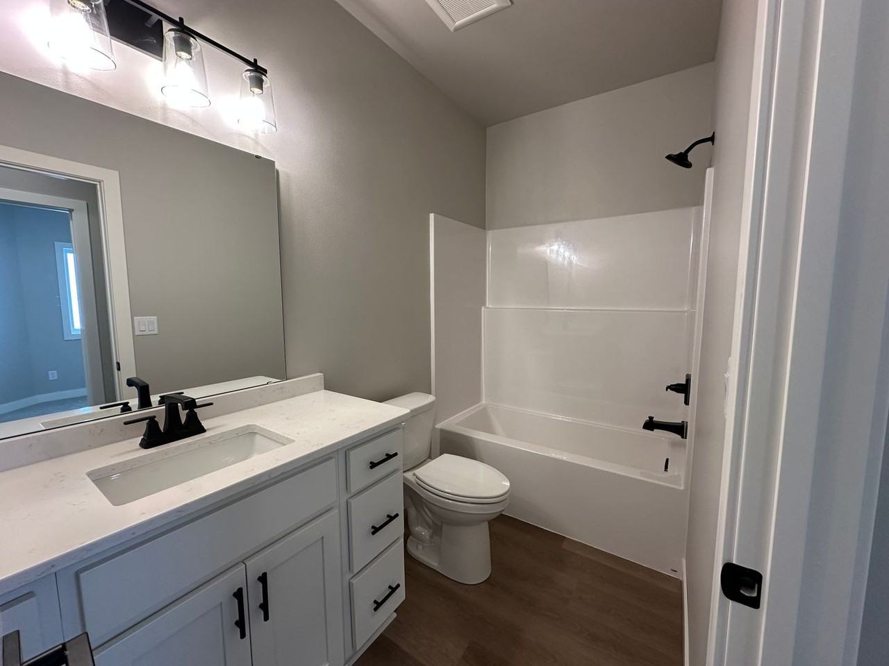 6717 67 Street South - Photo 6 of 23