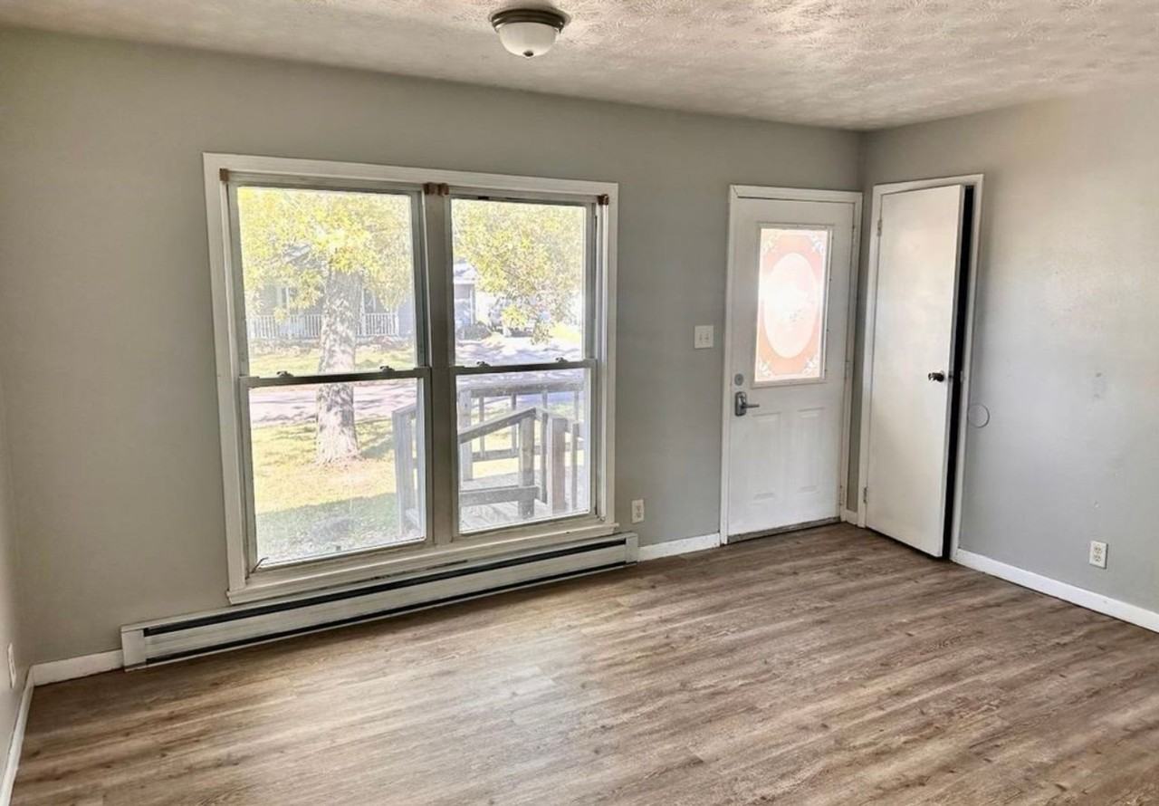 203 Paulette Avenue - Photo 3 of 11