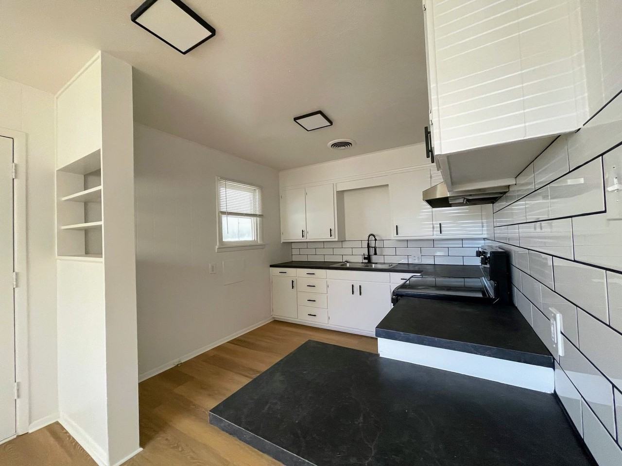 1406 North 10th Street - Photo 6 of 21