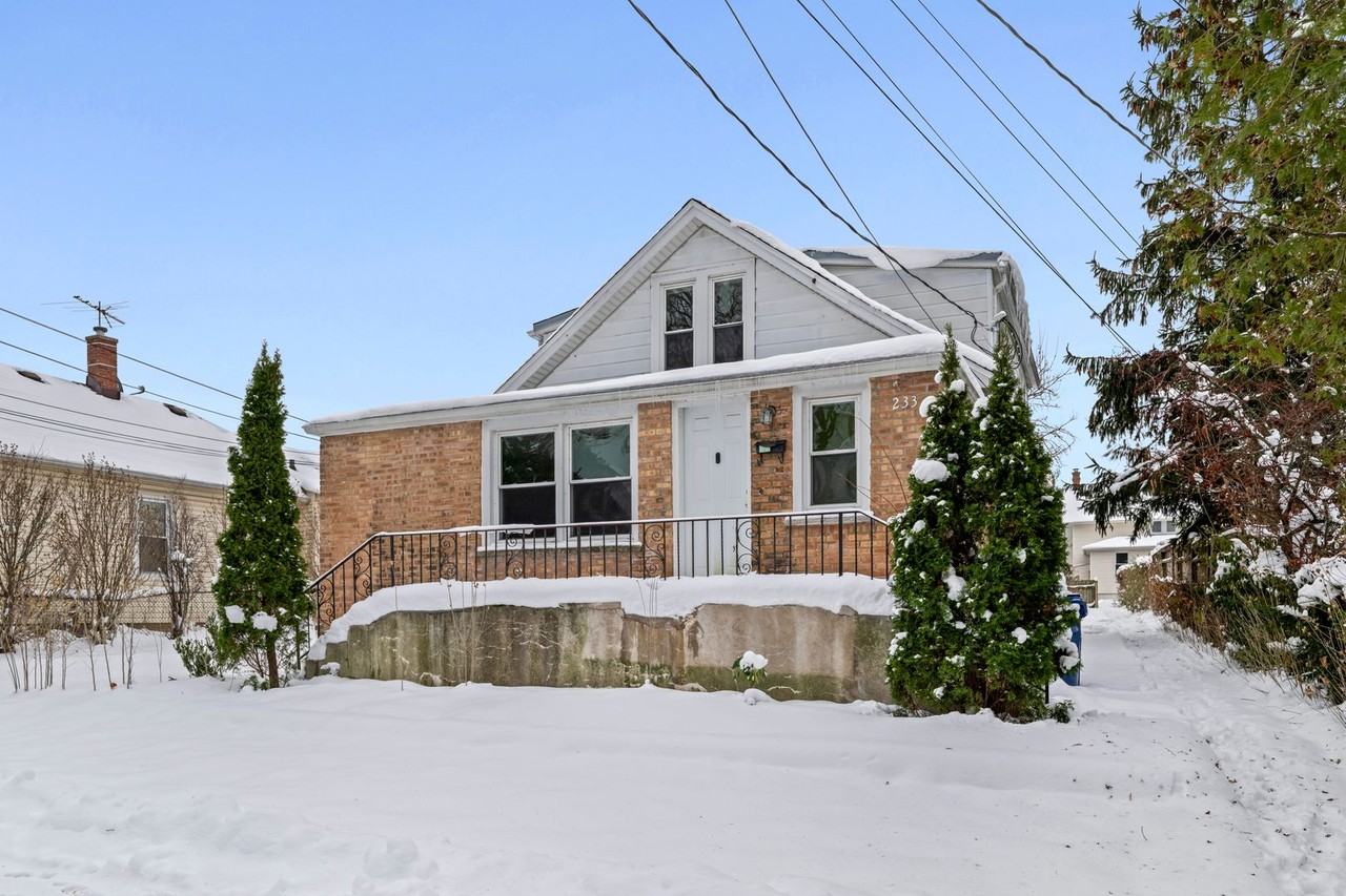 233 Llewellyn Ave - Photo 2 of 50