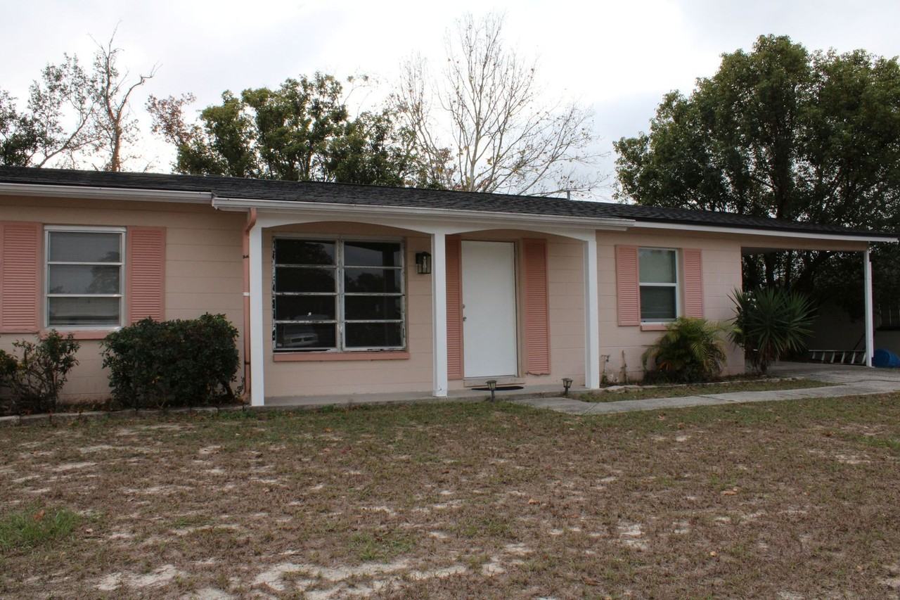 4521 Chamber Court - Photo 2 of 20