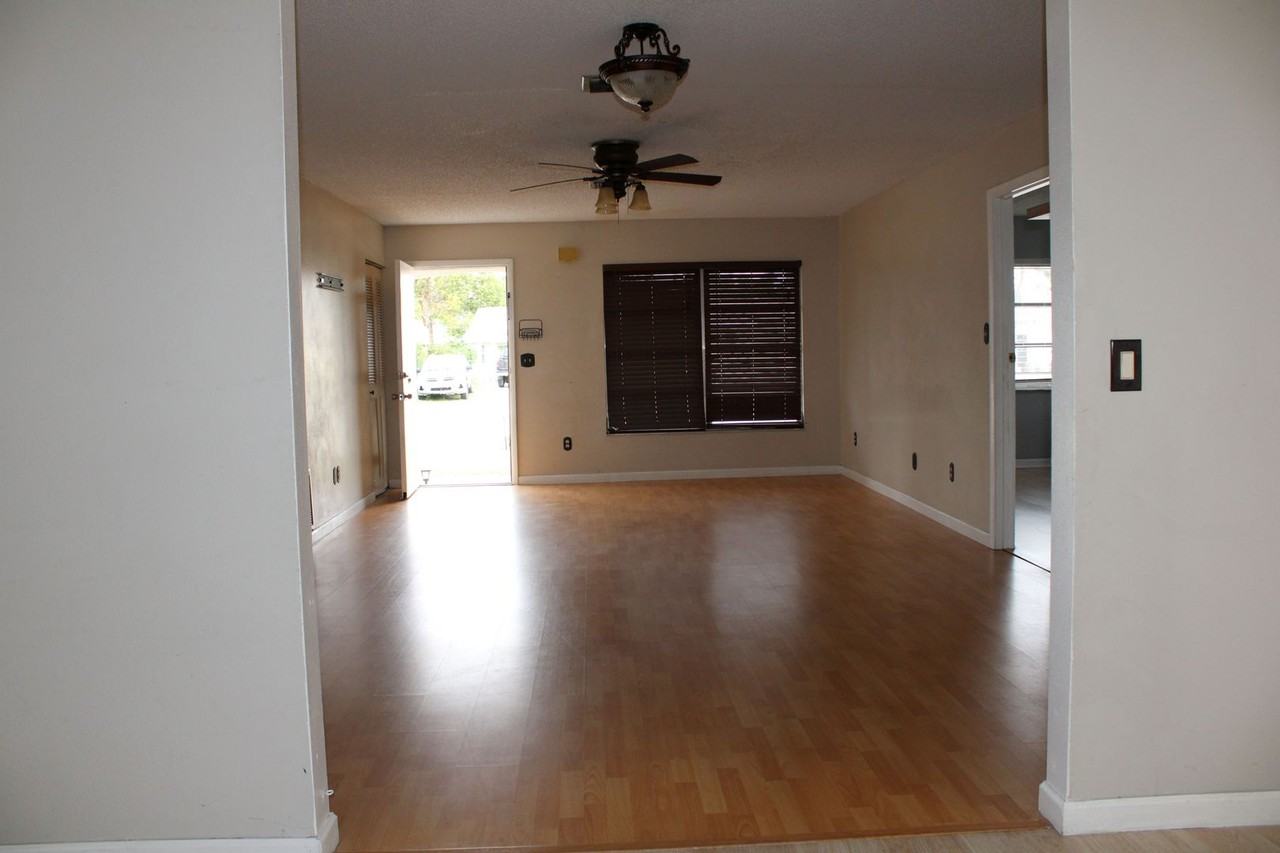 4521 Chamber Court - Photo 5 of 20