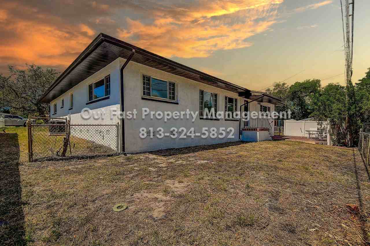 4841 108th St N - Photo 7 of 46