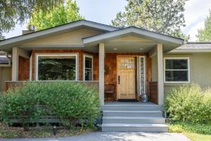 featured image of 125 South Hiawatha Drive