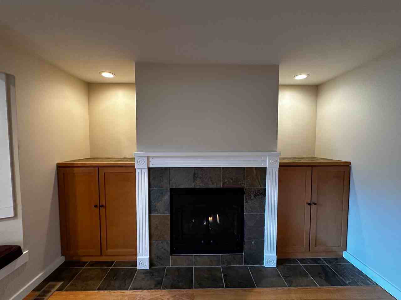 125 South Hiawatha Drive - Photo 7 of 50