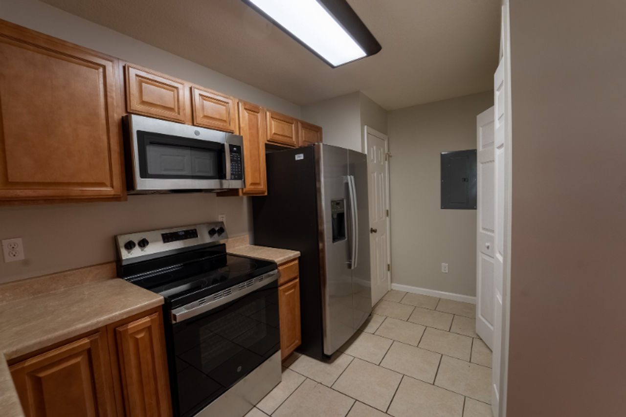 9 Taylor Rae Dr - Photo 7 of 16