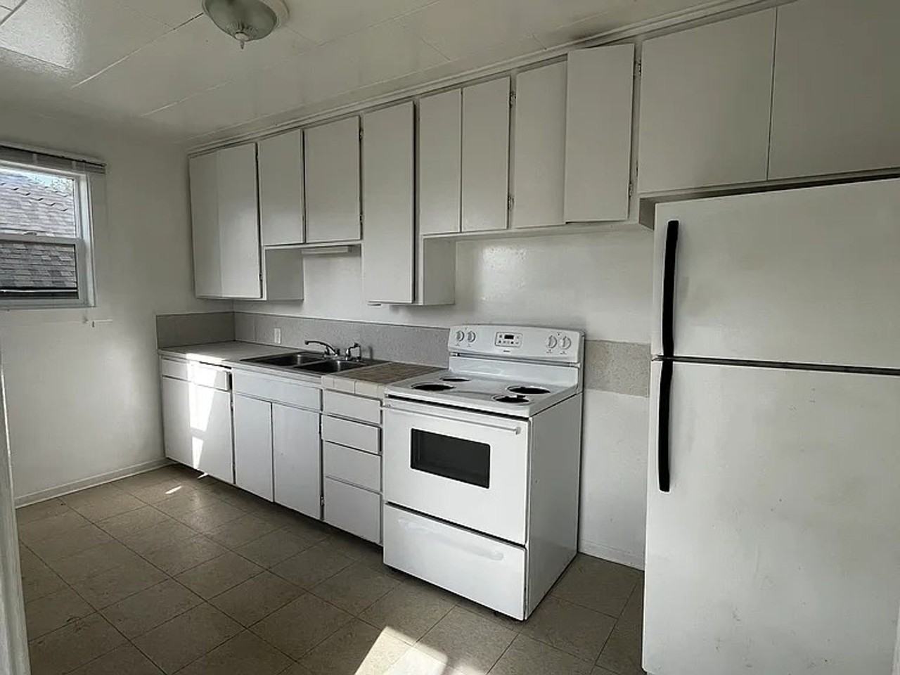 Gardiner - Photo 4 of 8