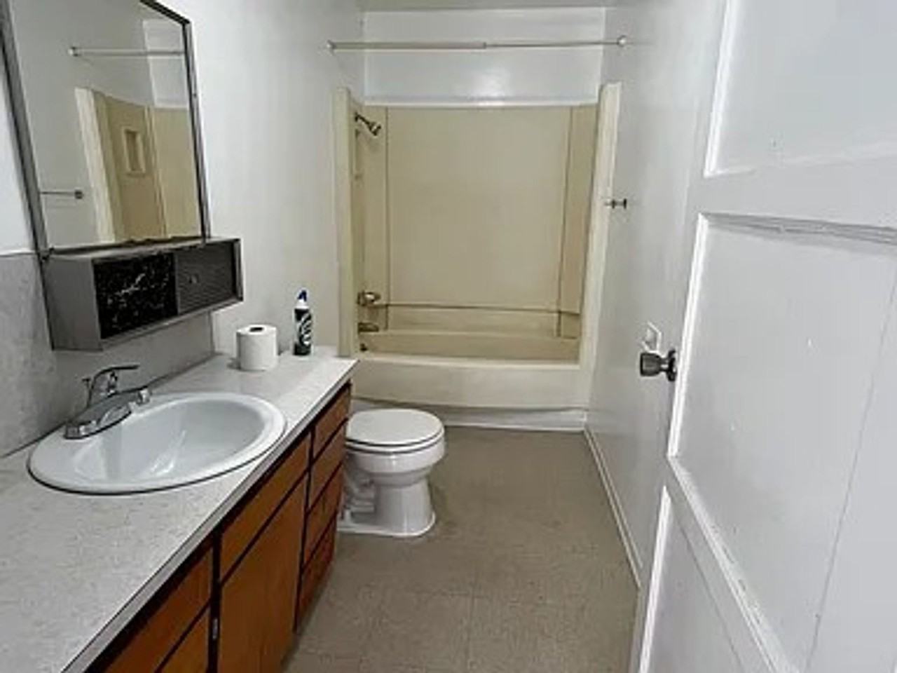 Gardiner - Photo 5 of 8