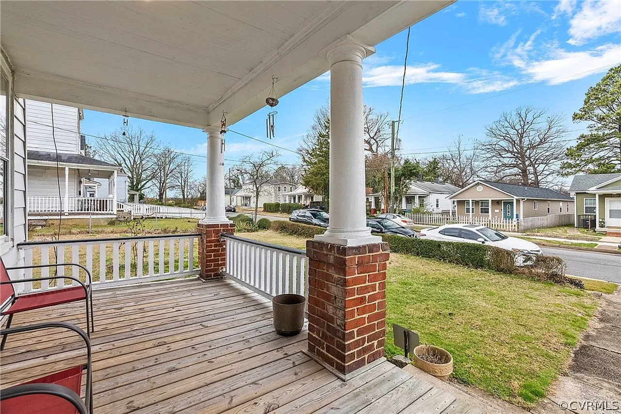 3708 Lawson St - Photo 4 of 23