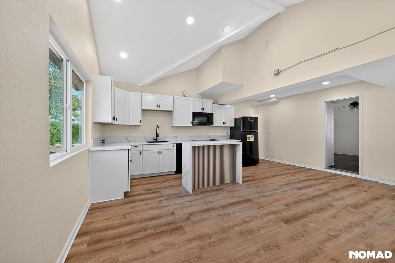 337 Apollo Dr #B - Photo 2 of 30