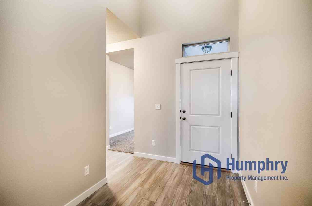 7055 E Obelisks St - Photo 5 of 31