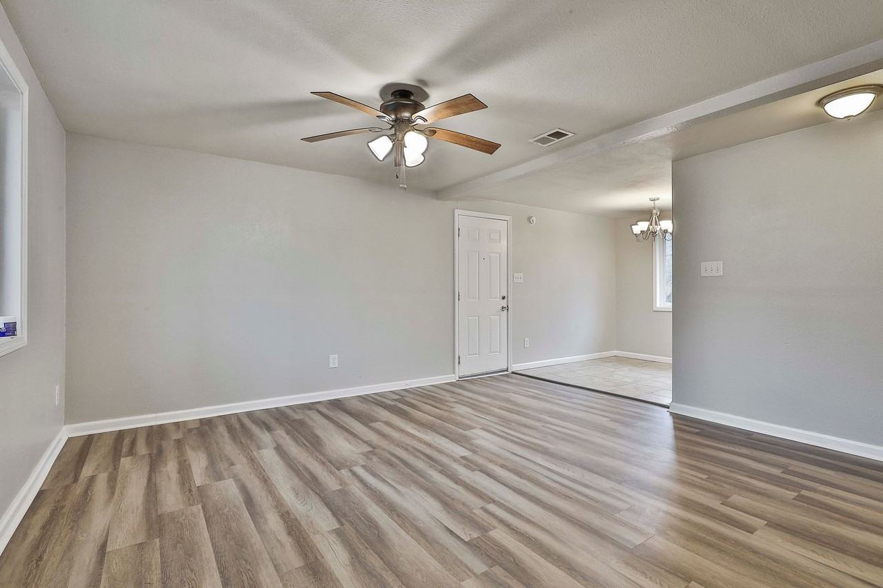 6 George Street - Photo 5 of 17