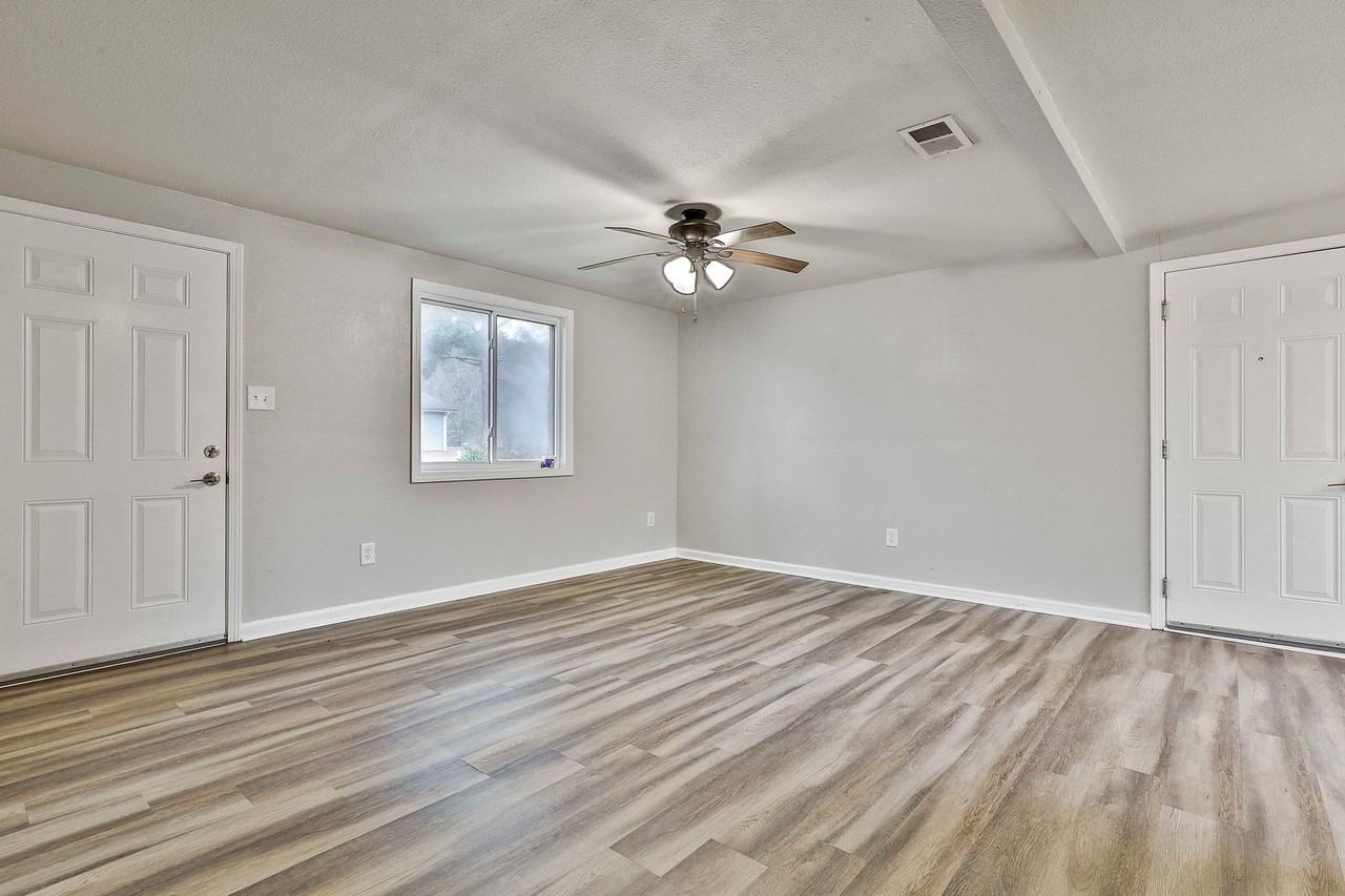 6 George Street - Photo 6 of 17