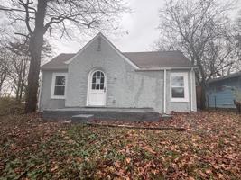 featured image of 2821 Selma Avenue