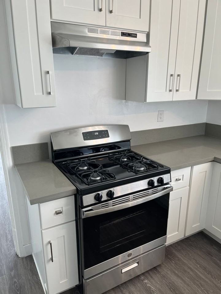 628 West Washington Avenue - Photo 5 of 14