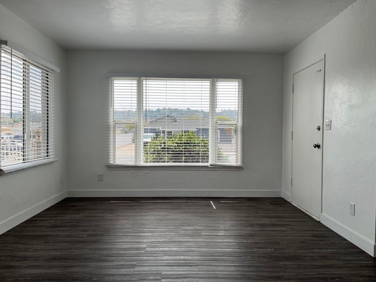 628 West Washington Avenue - Photo 6 of 14