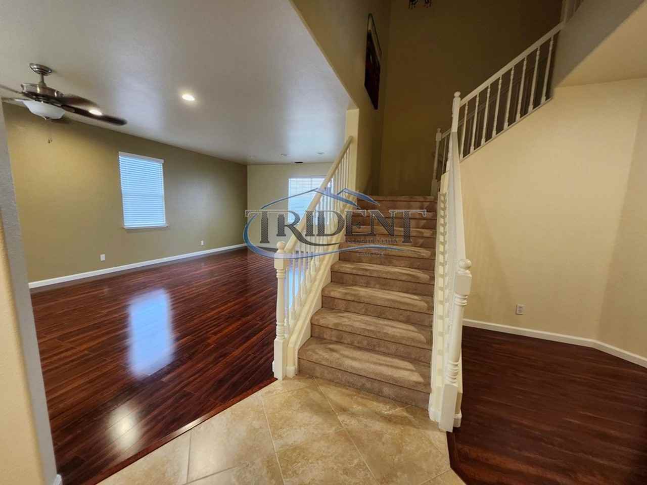 504 Diamond Pointe Way - Photo 2 of 26