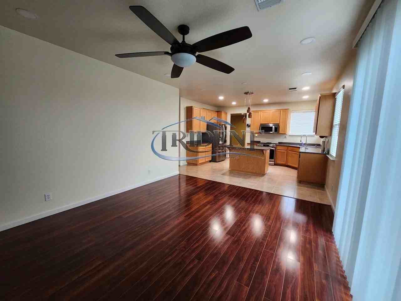 504 Diamond Pointe Way - Photo 6 of 26