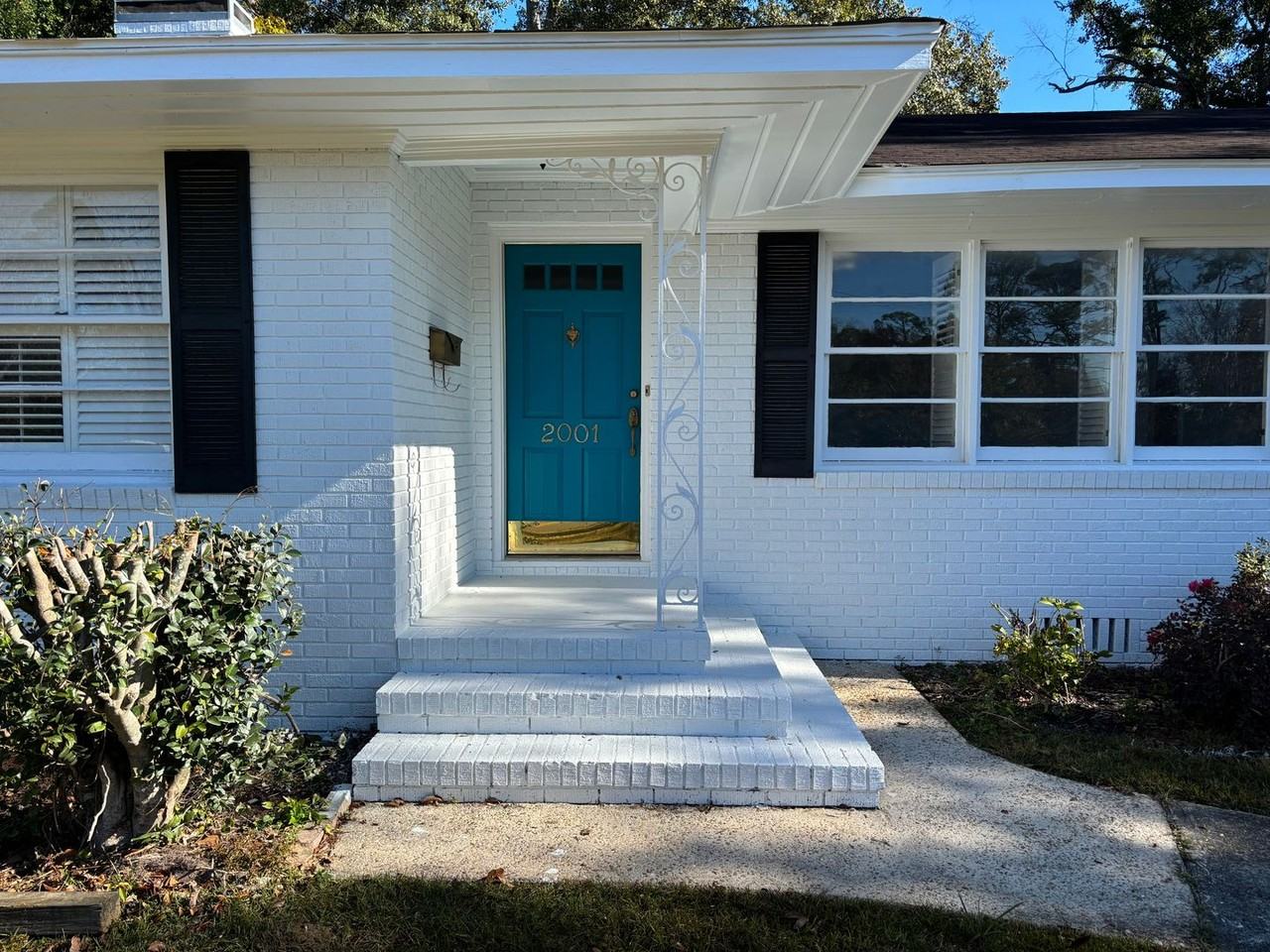 2001 Michael Terrace - Photo 2 of 21