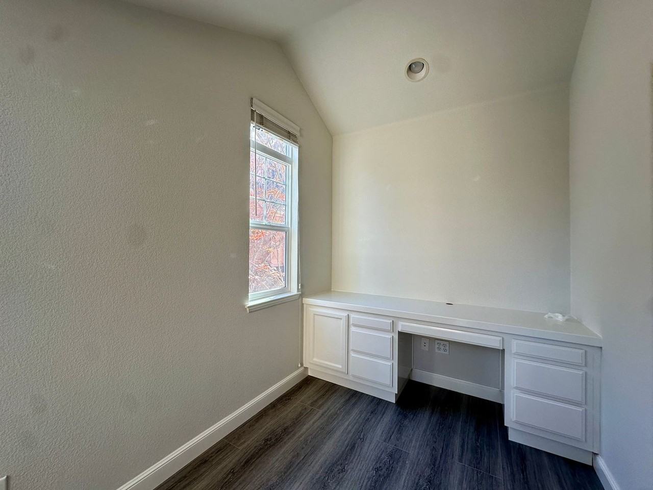 4226 Tobin Cir - Photo 6 of 12