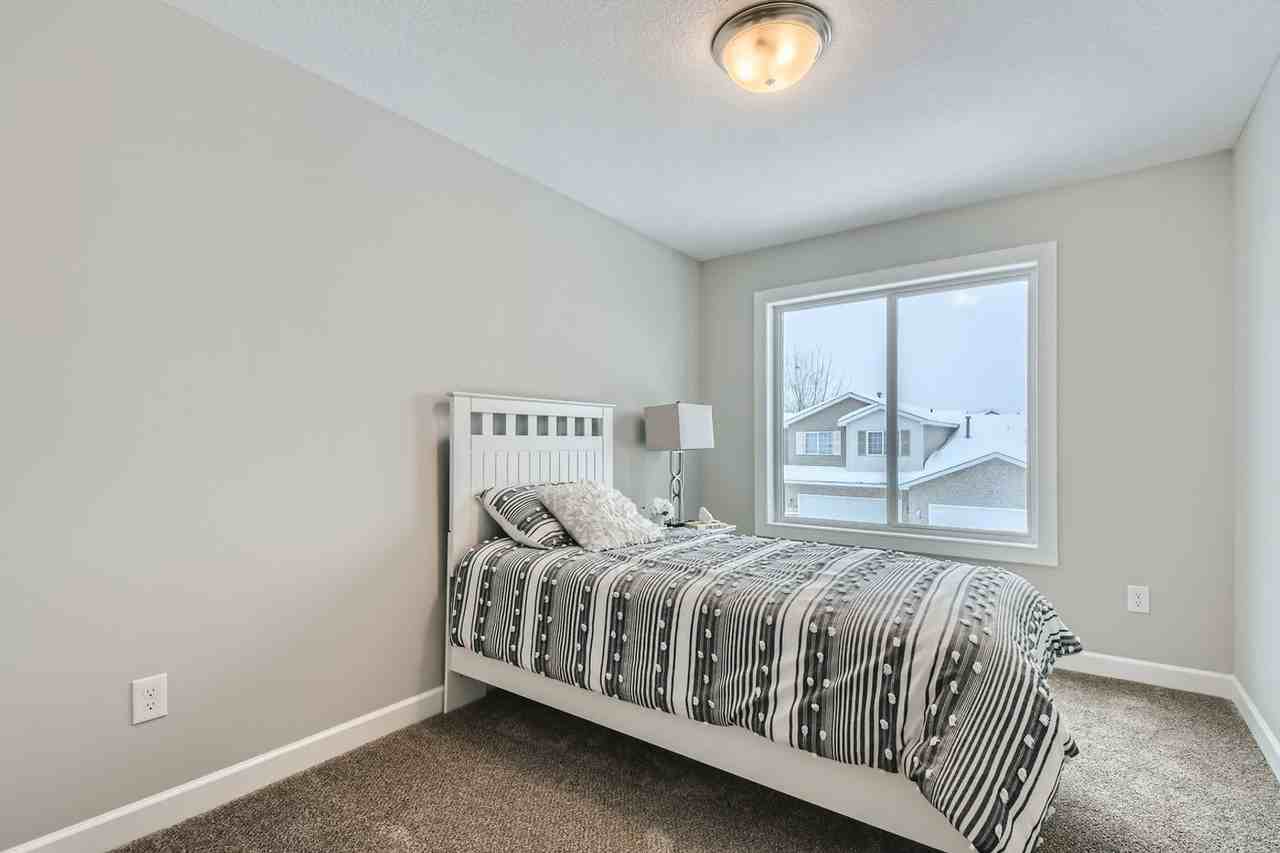 2110 Cleveland Lane South - Photo 5 of 11